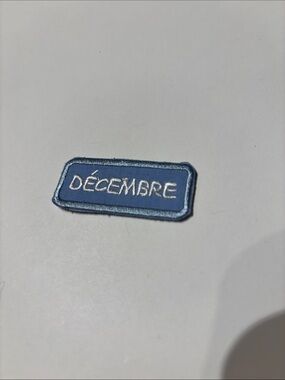 Blue 'DÉCEMBRE' Embroidered Patch